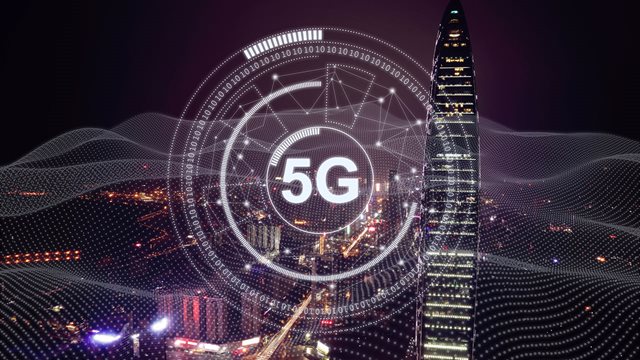 What Are 5G Private Networks? How They Work and Use Cases